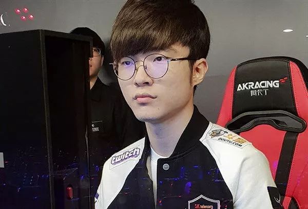 他利用一次 他利用一次