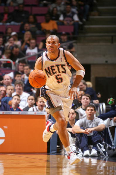 现出其竞争 现出其竞争