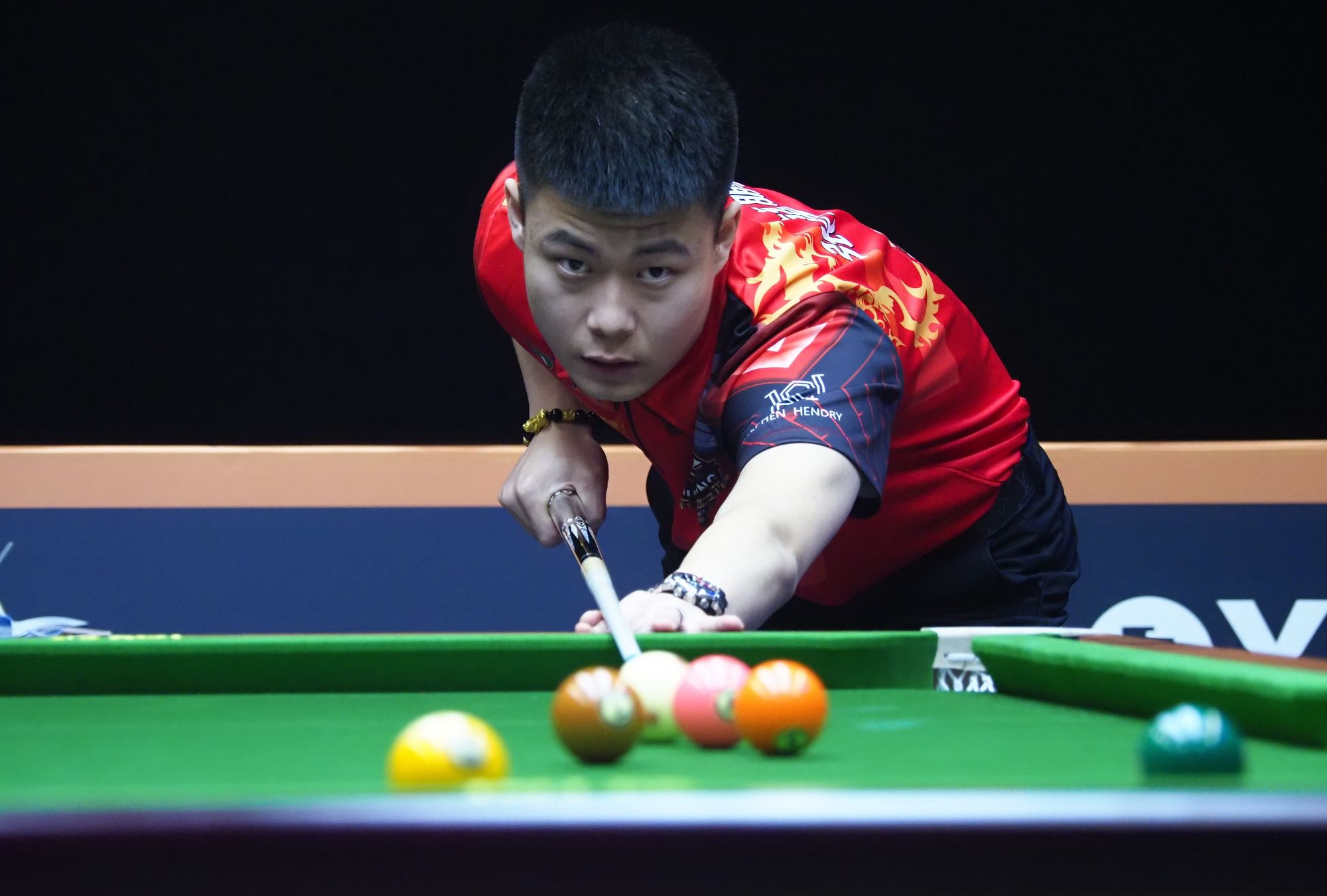 加强中场对 加强中场对